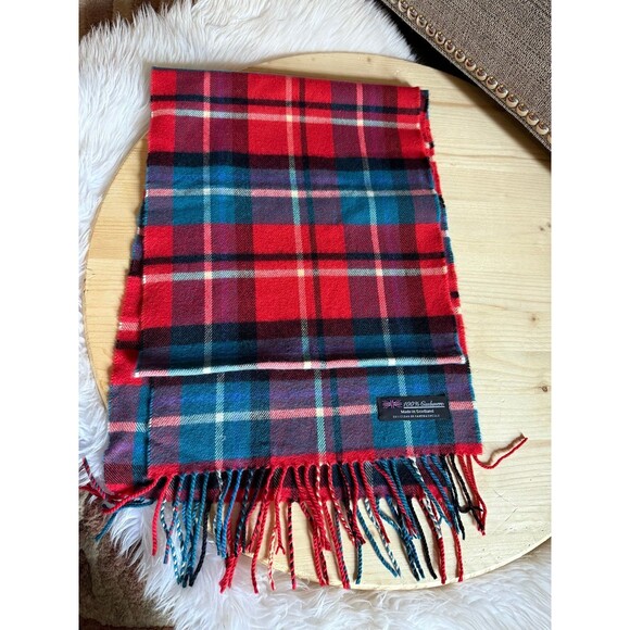 Cashmere Scottish Scarf - Picture 1 of 5